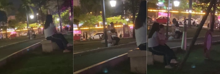 谁家少女不怀春 没到春天就怀春 小情侣在人来人往的公园当众就做了起来 不顾旁人瞩目！