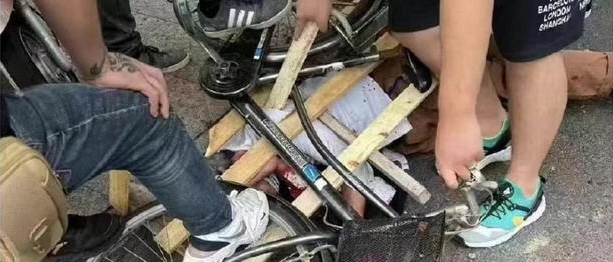 上海金山街头砍人事件 警方以介入调查 后续事件继续跟踪