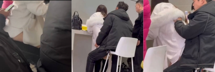 车站候车厅一对男女直接在大庭广众之下干起来了？这也太饥渴了吧 户外也不是这么玩的啊！