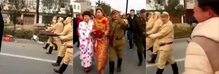 河北廊坊一群人扮演日本鬼子抢新娘，这新婚仪式新娘子一脸懵逼！全都是脑残，旁边看的还在那哈哈笑！