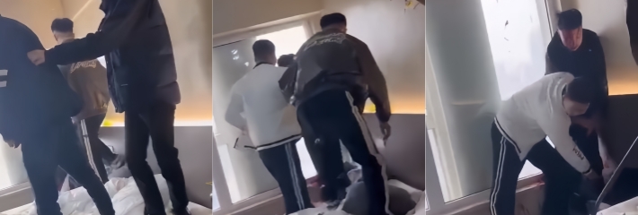 吉林长春万达公寓 精神小伙房间内聚众斗殴 打红眼了拔刀就是干 俩人被当场抬走