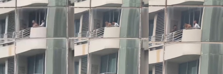 泰国黑皮健身教练 基佬阳台三人淫乱 一人看两人操 真是让人左右为男！
