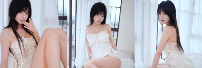 极品高颜值女神 桜桃喵 白丝低胸奶油盛宴大尺度写真 恋足癖的福音