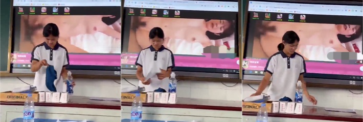 别开生面的生物课 值日员收拾讲台的同时 大屏幕上播放着爱情动作片 真刺激!