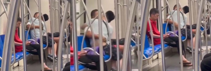 上海地铁炸裂现场 两同性恋男子当众接吻 无视旁人！