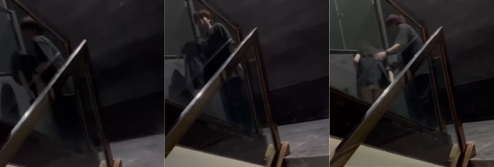 笑不活了 真他妈的狗 男的要被吓阳痿 女的要被吓到绝经 小情侣楼梯间打炮 一声大吼强行打断施法！