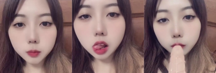 探探认识的苏州极品小骚货 花小钱远程指挥跳蛋假屌自慰口交 逼毛浓郁 欲女郁欲求不满！