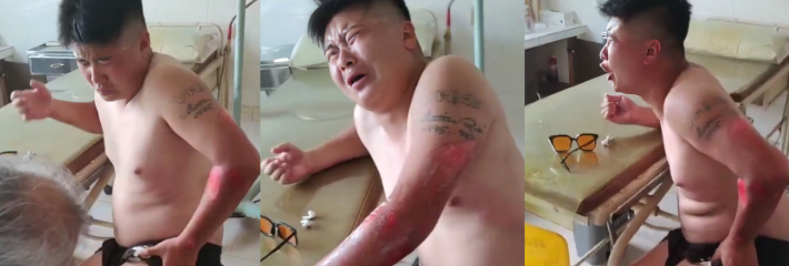 开局很装逼结局很舒适 马路蛇形走位秀车技翻车 摔得满身伤痛到表情变形