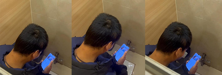 厕所偷拍同学打飞机并且恶搞，吓阳痿了要不要赔钱啊！！