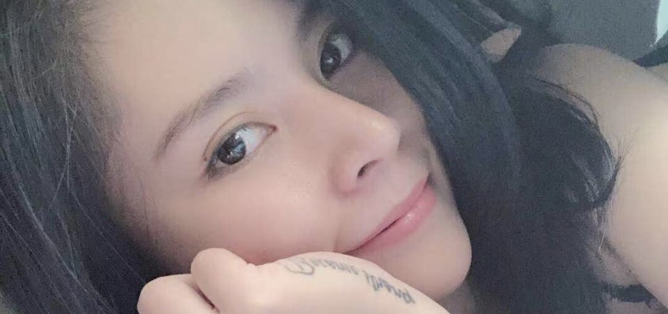 台湾刺青牙套妹 跟前任视频找激情 被现任发现怒甩网络曝光