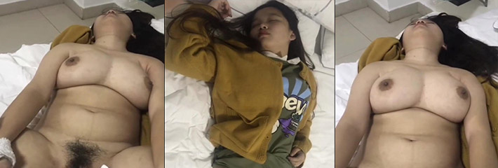 00年巨乳萌妹子被下药迷奸，失去意识任人玩弄啪啪啪，无套内射