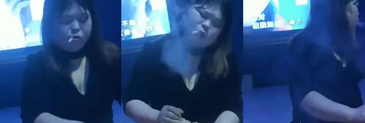 网友投稿和老婆出去按摩，特意给点了个劲大的，估计这辈子都不想去洗脚了