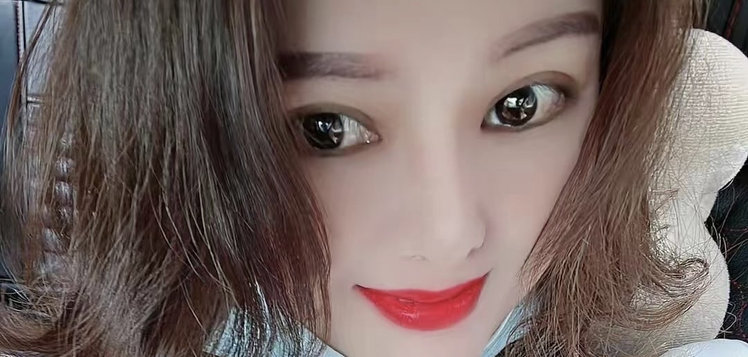 抖音网红 贝贝 大尺度福利流出 伸舌模仿口交骚到极致！