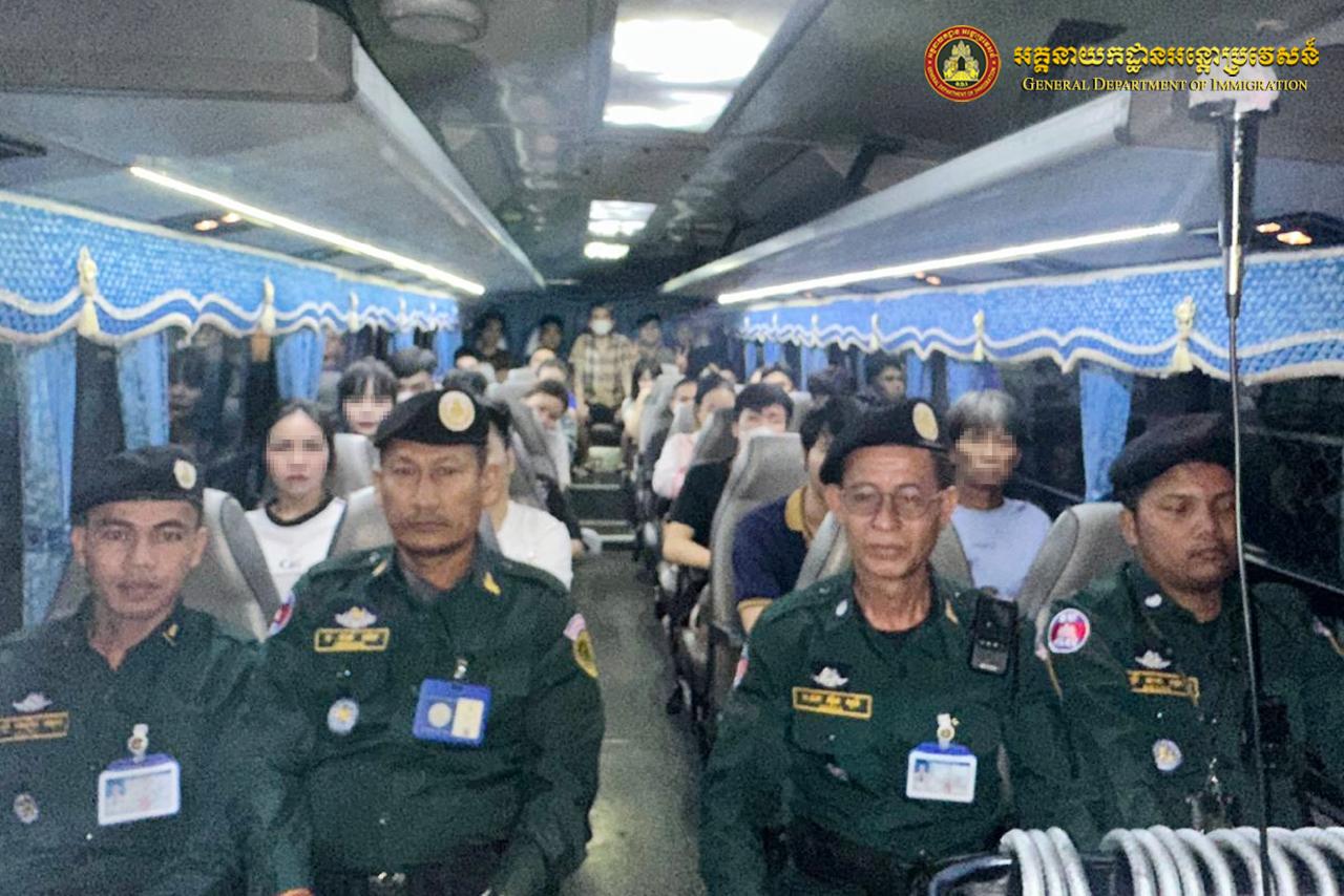 柬埔寨新闻：27名越南人遭驱逐出境