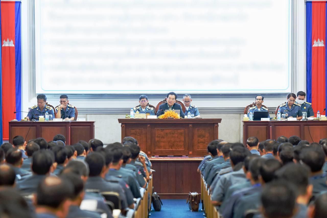 柬埔寨新闻：上半年柬埔寨海关税收超14亿美元 增长21%