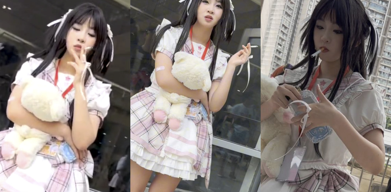街头抄底偷拍！抄底大神街头偷拍白裙Jk马尾可爱学生妹 黑丝内内让鼻血直流！