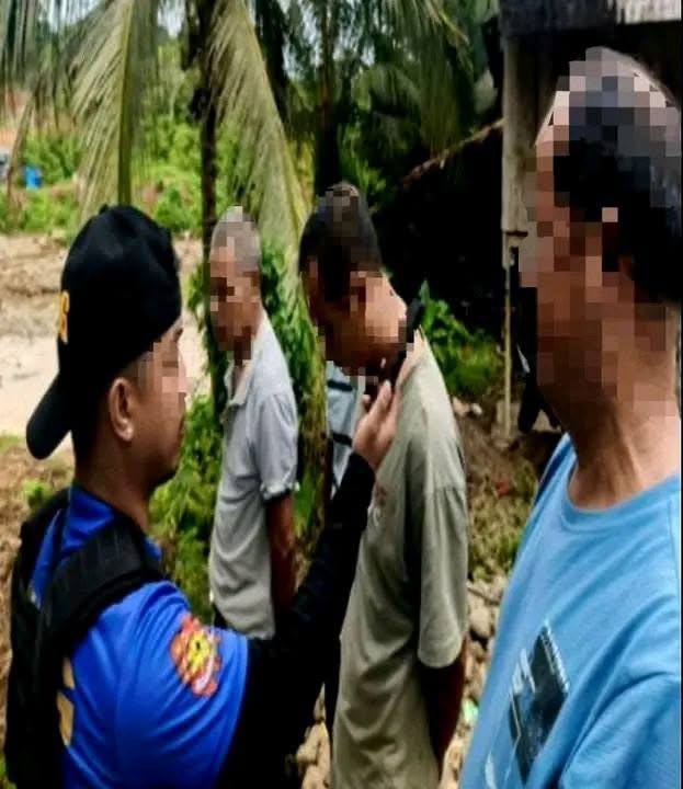 菲律宾新闻：4名中国男子在菲律宾非法采金被捕 现场查获千万比索设备
