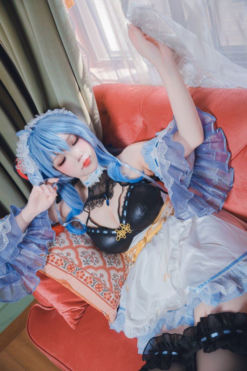 二次元COSER雪晴Astra cos原神甘雨女仆写真流出