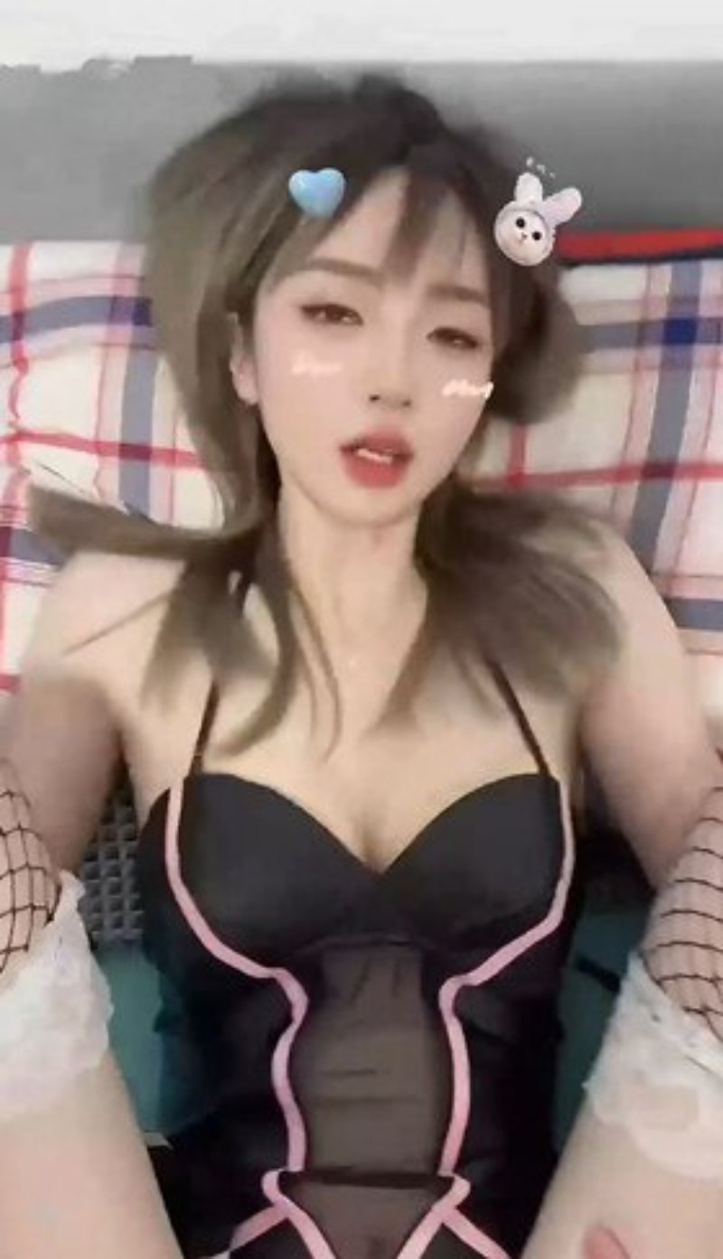 河北经贸大学刘一宁情趣女仆装做爱私密视频流出！