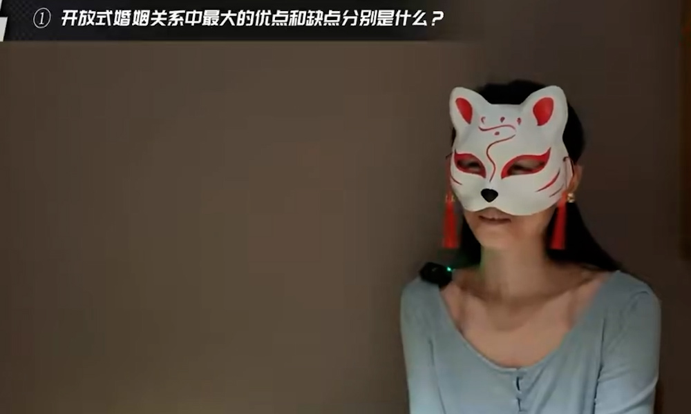 醉轻舟夫妻 绿帽界老人早期心路历程 自己老婆让别人搞 拿老婆出来分享独特相处模式