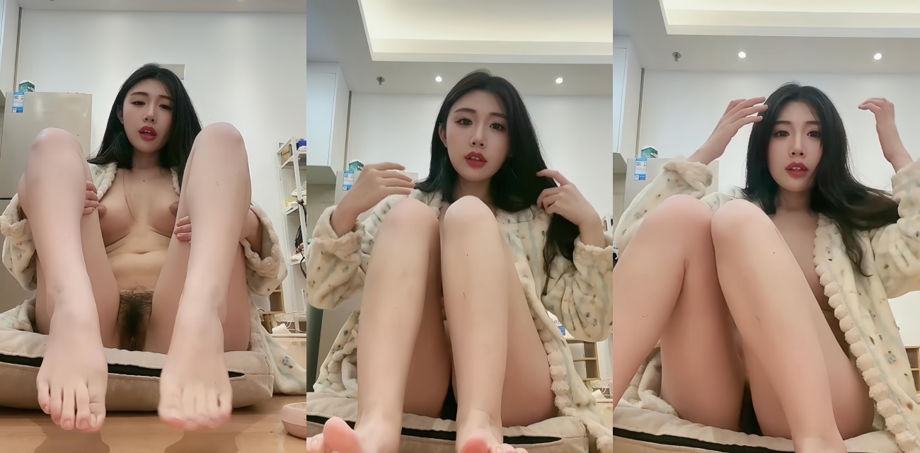 济南理工渣女自拍记录约炮得吃战绩 没有多余镜头只有自己猛烈撞击蜜穴的瞬间