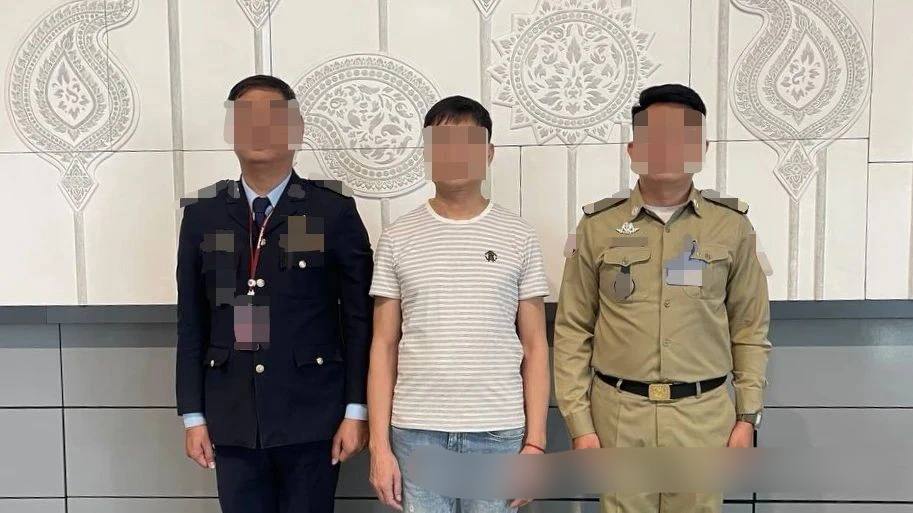 柬埔寨新闻：警方向中国警方移交两名逃犯