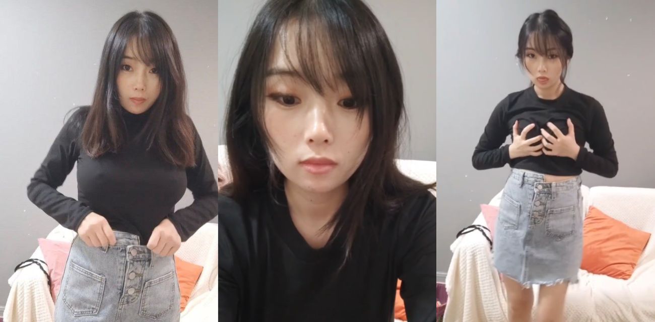 巨乳少妇刚怀孕不久，骚逼就急不可耐开直播捞钱，微微隆起的肚子加上怀孕特有的大乳晕真是看的别有一番滋味！