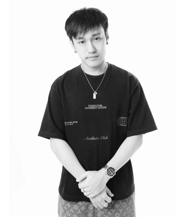 泰国资讯 ：泰国DJ与毒枭老大女友有染，遭枪杀被抛尸树林，女友曾多次提醒