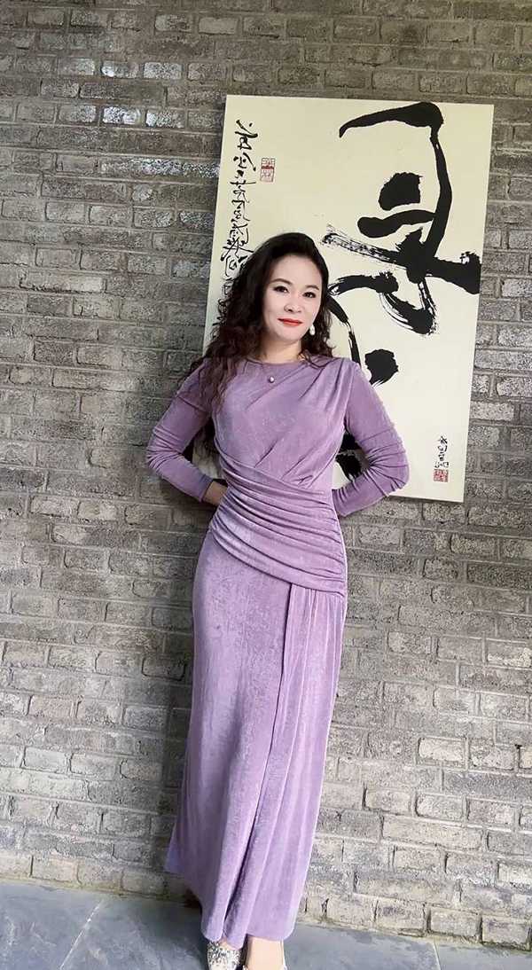 抖音退役特种兵 网红周书人 立单身人设骗取多名女粉丝感情钱财 实际已婚有妻有子服役经历严重造假发文道歉