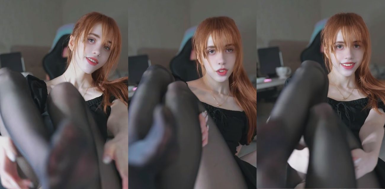 欧美fansly顶流福利姬 poppygirl vip福利视频流出 性感开档黑丝 水晶假屌爆插骚穴 淫叫声不断！