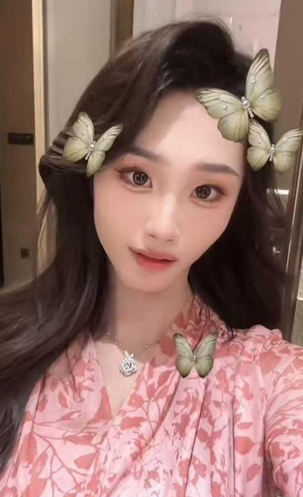 京城乔姐 李金金 自曝睡过车圈神秘大佬Mike 帕加尼Zonda超跑加持人生逆袭转型交易员