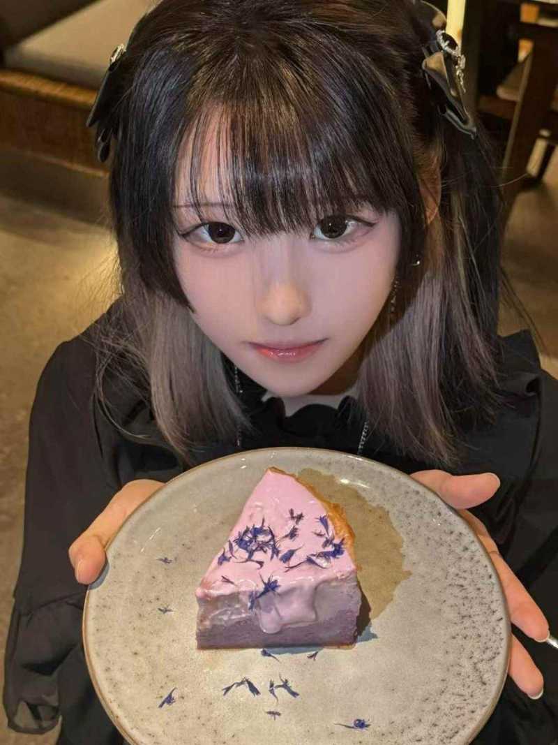 炮友爆料苏州18岁极品coser小妹妹！