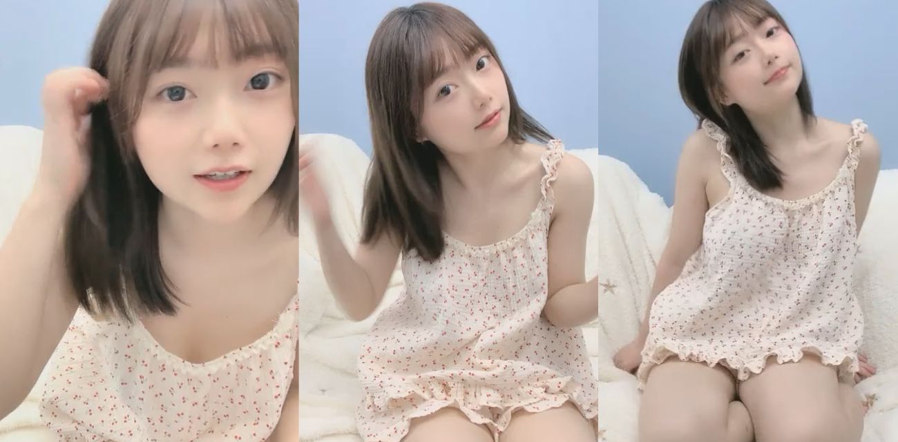超级卡哇伊萌妹 下海做黄播 丰乳肥臀白虎嫩穴 脱光光跳蛋震动摩擦 拿出假屌骑乘抽插呻吟 谁也顶不住！