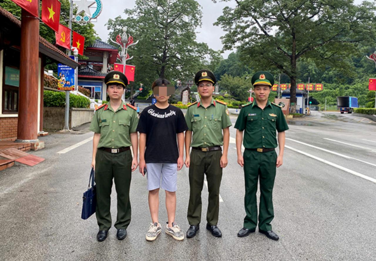 越南资讯： 偷渡少年梦醒越南