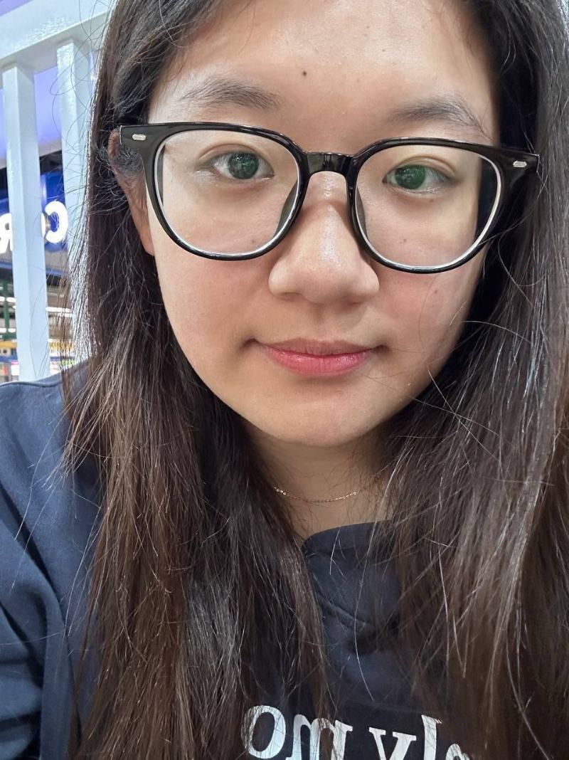 袁胜楠 青岛最欠操的21岁英语女老师！