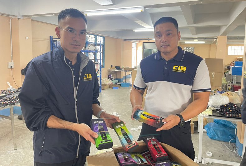 泰国资讯： 泰国警方捣毁非法电子烟工厂 两名中国籍管理人员被捕