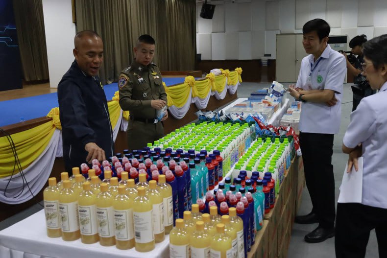 泰国资讯 ： 泰国查封中国人投资仓库 无证化妆品与清洁用品超41万件，货值2千万泰铢