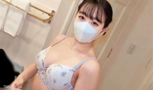 fc2-ppv 3689052 [不]這個帳號的表演者Imouto也出現了！ *我不能說是哪一個*她因捲曲的陰毛飄逸而感到痛苦，她皮膚白皙，乳房的形狀很完美♡*獎金高品質版本FC2-PPV-3689052