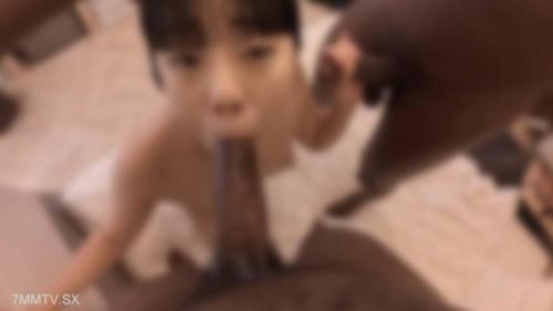 fc2-ppv 4915883 【期間限定公開】黑人大馬拉的深喉口爆唾液超多！！跟美乳美尻的美女還有兩根大黑屌一起搞破壞，最後還一起3P內射！| FC2電子市場