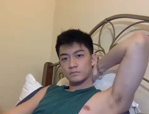 超帅天菜遛屌视频流出