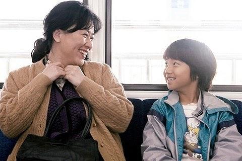 来自邻国的母亲