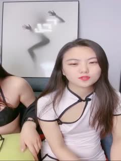 SSS极品性感双飞正妹