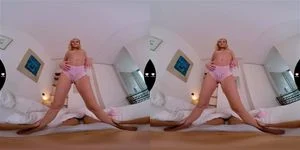 Wake up and fuck me, honey ft. Jenny Wild by Lust Reality: Blowjob, Cowgirl & Missonary VR Porn - 经典欧美