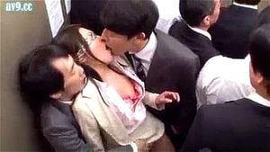 Japanese elevator: Blowjob, Doggy & Big Ass Porn - 经典欧美