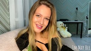 我向一位热爱做爱的女孩租了一间房。POV 虚拟性爱
