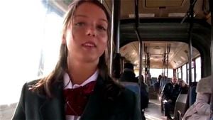 FOXY DI ON BUS WITH ASIAN GUY: Blowjob, Doggy & Chaturbate Porn - 经典欧美