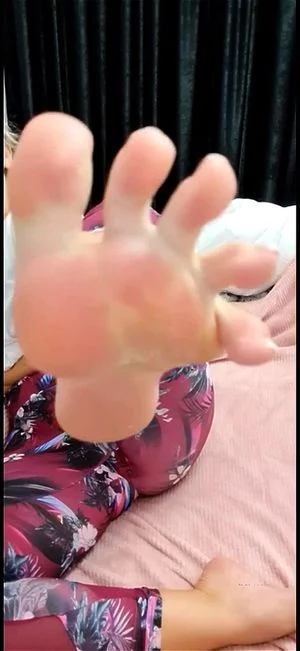 Blonde feet: Chaturbate, Foot Fetish & Foot Joi Porn - 经典欧美