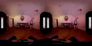 在 VR 中玩劳拉·克劳馥