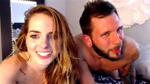 horny honeymoon couple sharing their love: Blowjob, Doggy & Cowgirl Porn - 经典欧美