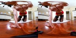 CATALINA CRUZ - HUGE Boobs With Sexy Lingerie Virtual Reality by CatalinaCruz.com: VR Porn - 经典欧美